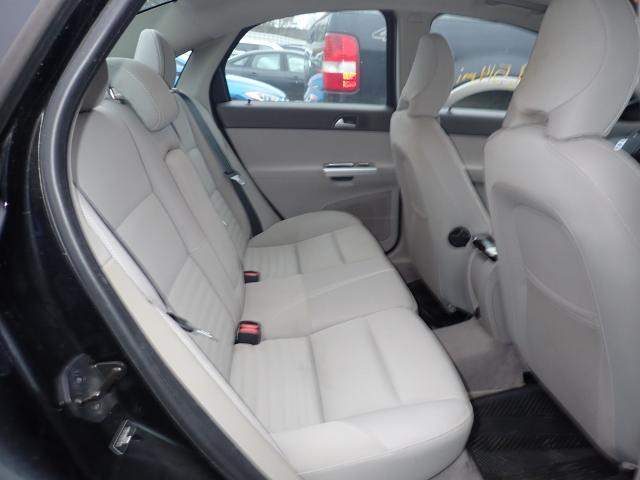 2011 VOLVO S40 T5 YV1672MS9B2539831