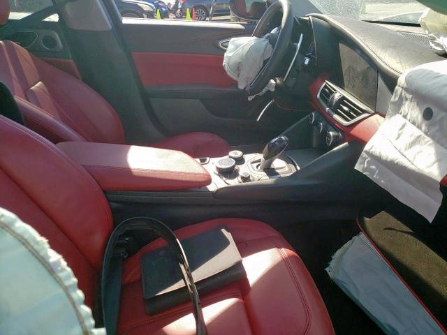 ZARFAECN3J7581262 Alfa Romeo Giulia Ti 2018. Фото: 4