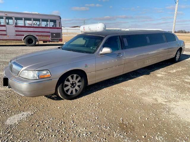 2010 LINCOLN TOWN CAR E 2L1FL8JW5AX752831