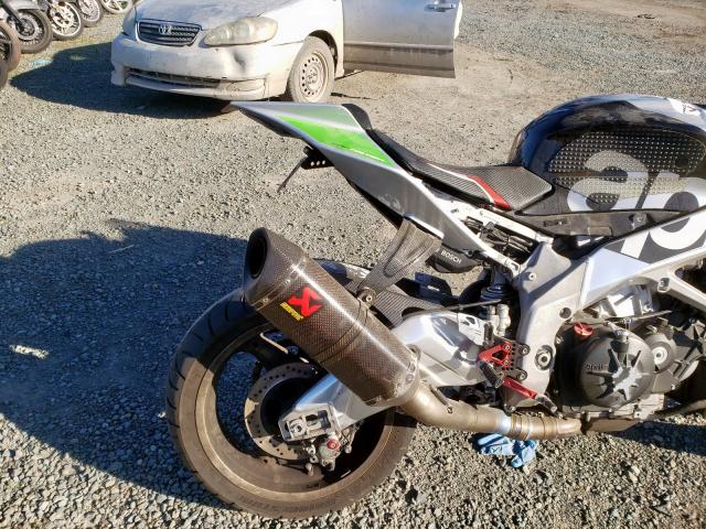 2017 APRILIA TUONO V4 1 ZD4KGUA04HS000453