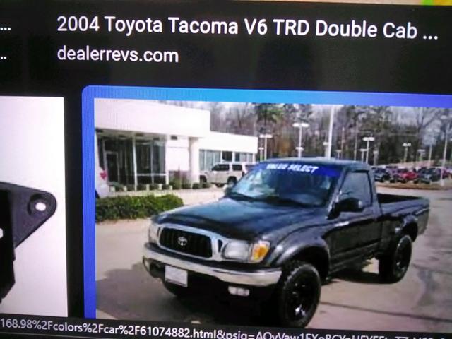 Salvage trucks for sale at Dallas, TX auction: 2004 Toyota Tacoma