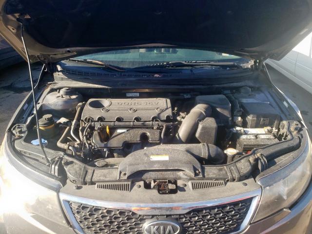 KNAFU4A24C5482885 KIA FORTE EX