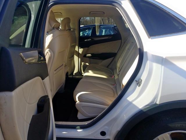 2018 LINCOLN MKC PREMIE 5LMCJ1D9XJUL23483