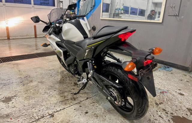 2017 YAMAHA YZFR3 A MH3RH15N5HK001317