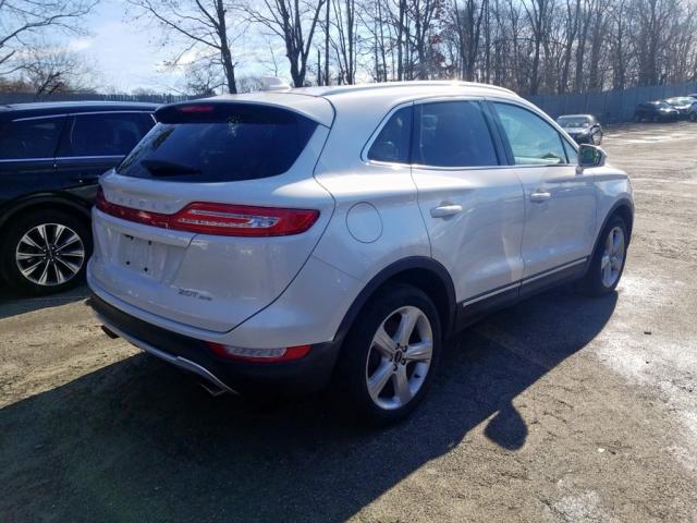 2018 LINCOLN MKC PREMIE 5LMCJ1D9XJUL23483