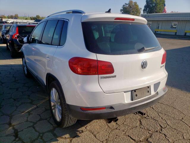 WVGAV7AXXDW528931 Volkswagen Tiguan S 2013. Фото: 2