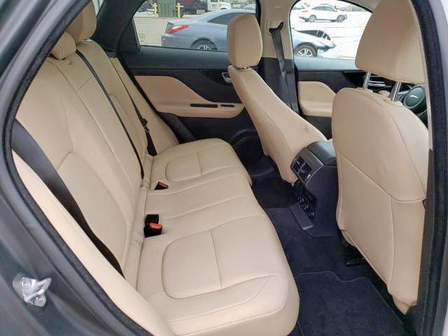 SADCJ2BV3HA084596 Jaguar F-Pace Pre 2017. Фото: 5
