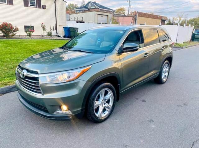 5TDDKRFH2ES014788 Toyota Highlander 2014. Фото: 1