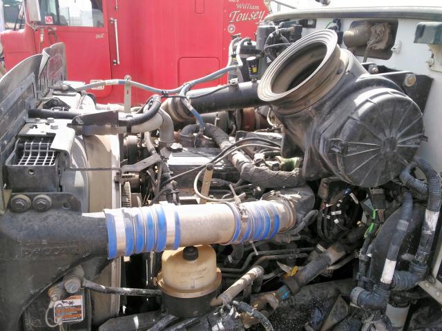 2NP3LJ0X6FM281345 Peterbilt 348 2015. Фото: 6
