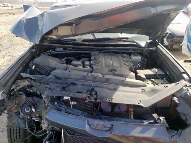 2018 TOYOTA 4RUNNER SR JTEBU5JR6J5606927