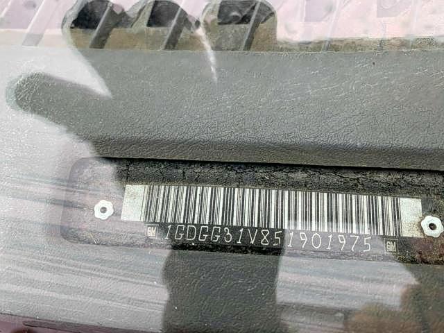 Фото: 1GDGG31V851901975 - 10