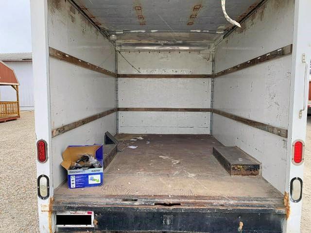 Фото: 1GDGG31V851901975 - 6