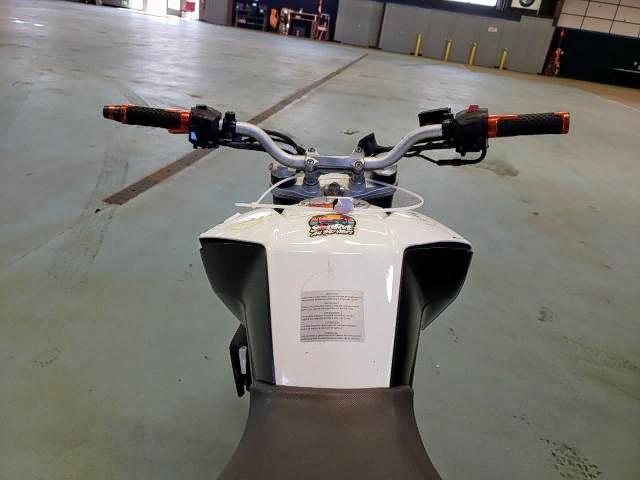2016 KTM RC 390 MD2JGJ406GC286228