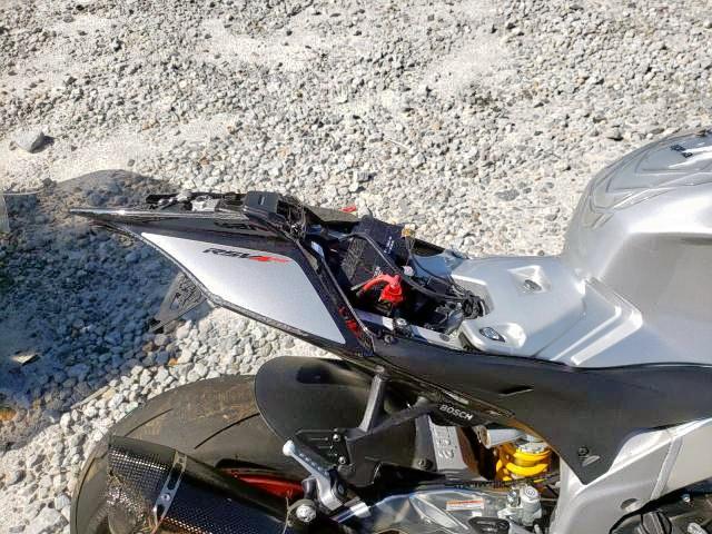 2018 APRILIA RSV4 ZD4KEU005JS001608