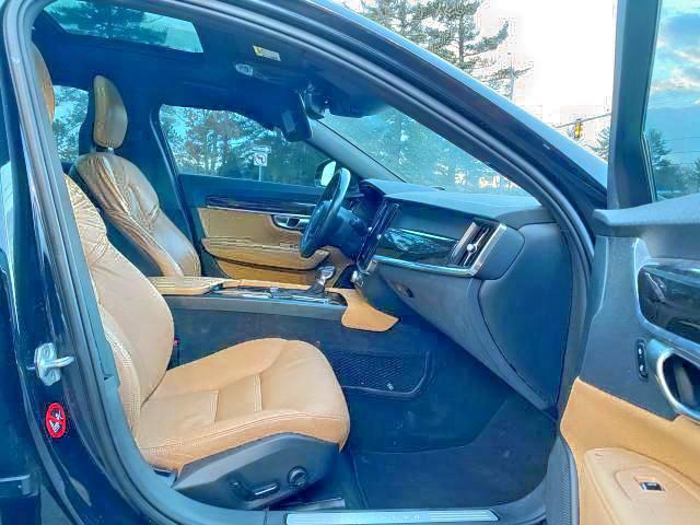 2018 VOLVO S90 T5 MOM LVY982MK3JP035768