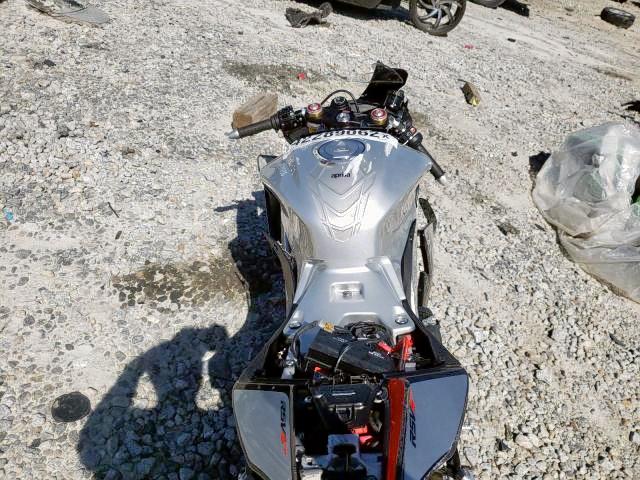2018 APRILIA RSV4 ZD4KEU005JS001608