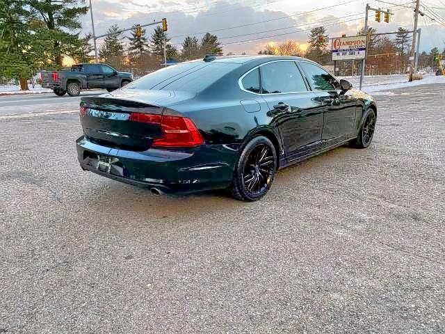 2018 VOLVO S90 T5 MOM LVY982MK3JP035768