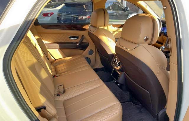 2018 BENTLEY BENTAYGA SJAAC2ZV3JC016930
