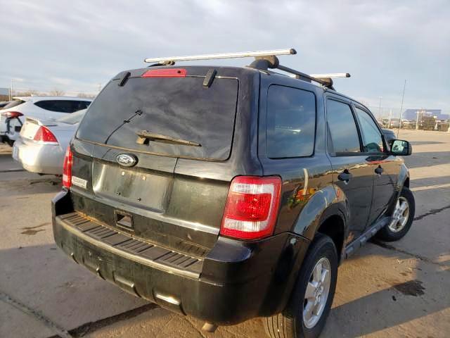 1FMCU0D76AKD32132 Ford Escape Xlt 2010. Фото: 3