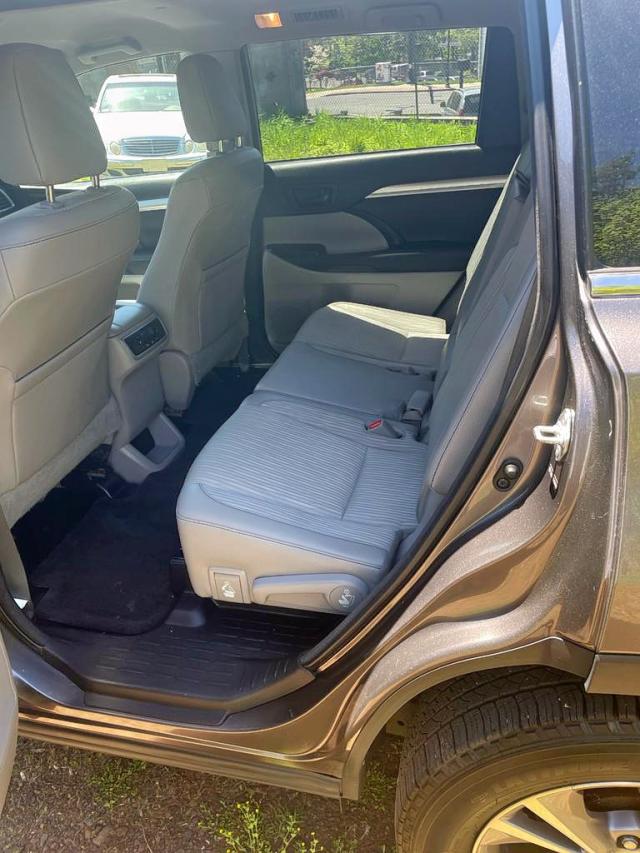 5TDBKRFH0ES004820 Toyota Highlander 2014. Фото: 5