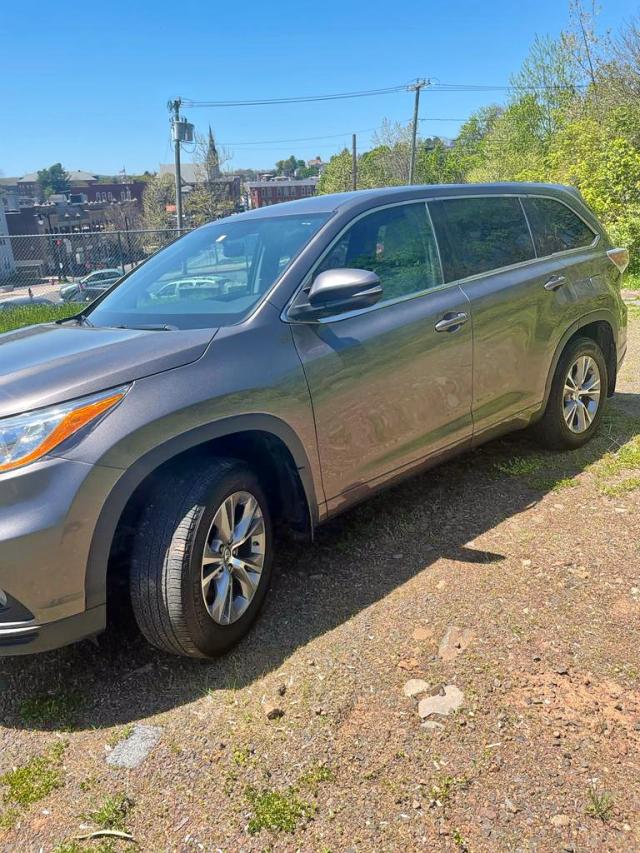 5TDBKRFH0ES004820 Toyota Highlander 2014. Фото: 1
