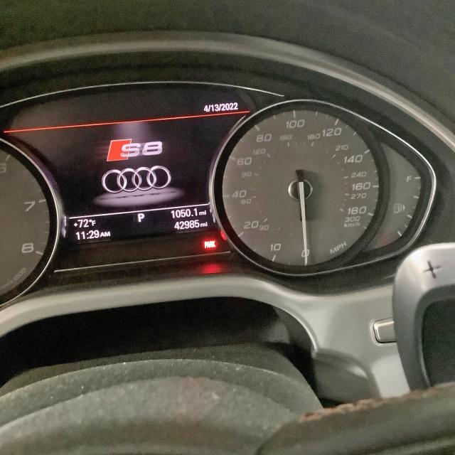 2015 AUDI S8 QUATTRO WAUK2AFD5FN021051