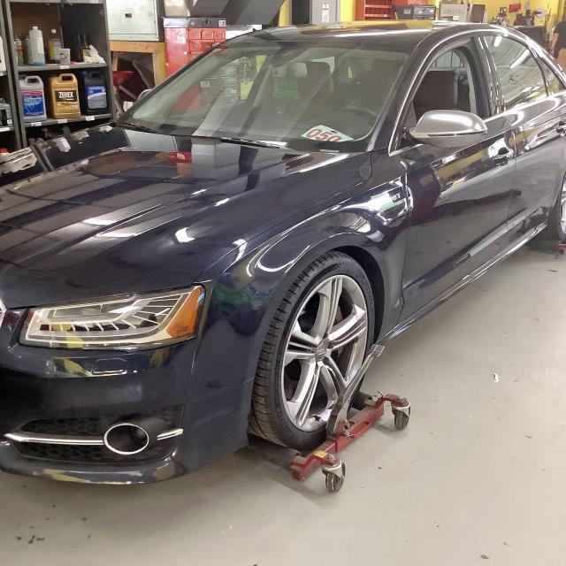 2015 AUDI S8 QUATTRO WAUK2AFD5FN021051