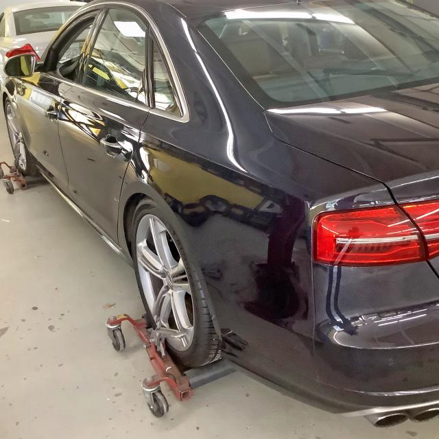 2015 AUDI S8 QUATTRO WAUK2AFD5FN021051