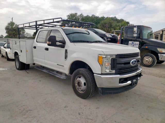 Salvage cars for sale from Copart Punta Gorda, FL: 2017 Ford F350 Super