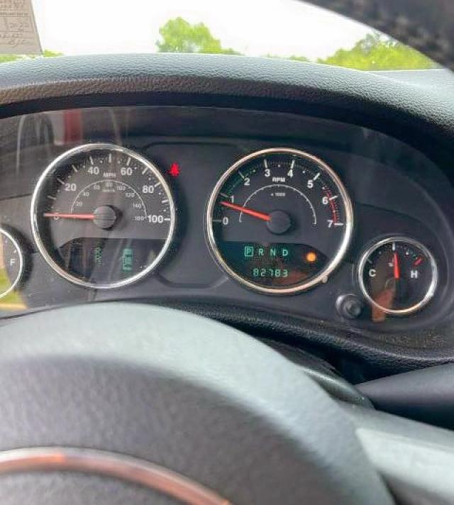 Фото: 1J4BA5H14BL561474 - 8