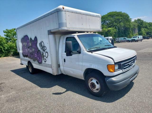 Salvage cars for sale from Copart Brookhaven, NY: 2006 Ford Econoline