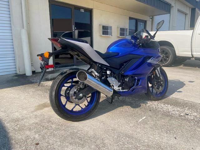 2021 YAMAHA YZFR3 A MH3RH18Y1MK005736