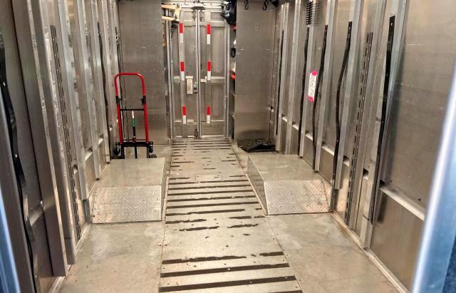 2016 FORD F59 1F64F5KY8G0A09672