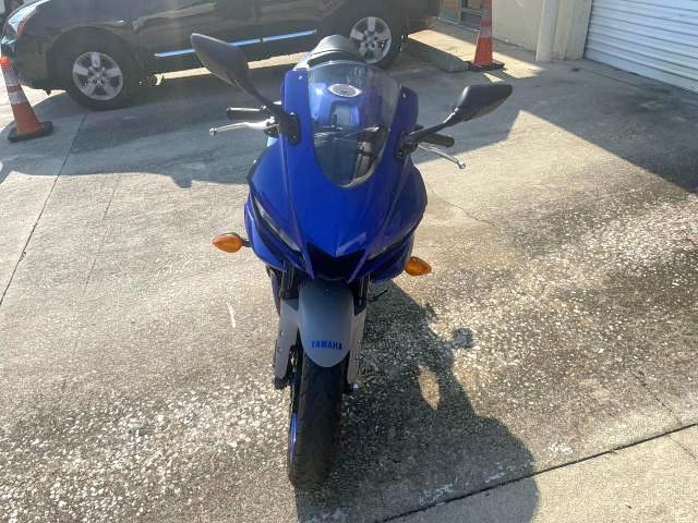 2021 YAMAHA YZFR3 A MH3RH18Y1MK005736