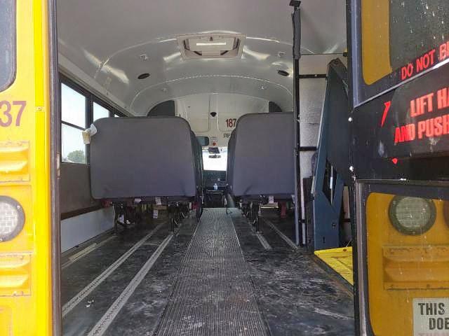 2016 CHEVROLET EXPRESS G4 1GB6GUBG8G1280900