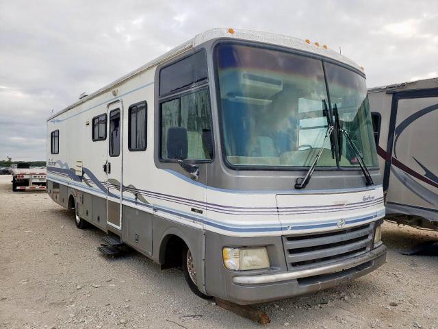 Salvage cars for sale from Copart New Braunfels, TX: 1998 Pace Arrow Motorhome