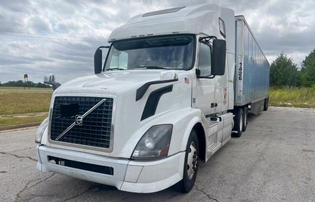 2015 VOLVO VN VNL 4V4NC9EH8FN179310