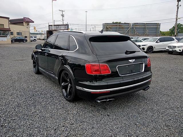 2019 BENTLEY BENTAYGA SJAAM2ZV8KC024682