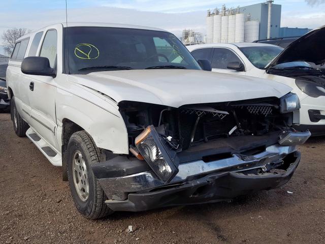 Salvage cars for sale from Copart Chicago Heights, IL: 2003 Chevrolet Silverado