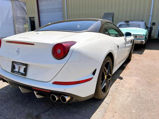 2015 FERRARI CALIFORNIA ZFF77XJA1F0207095