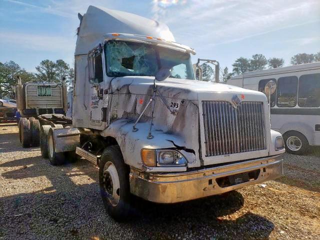 Salvage trucks for sale at Hueytown, AL auction: 2007 International 9400 9400I