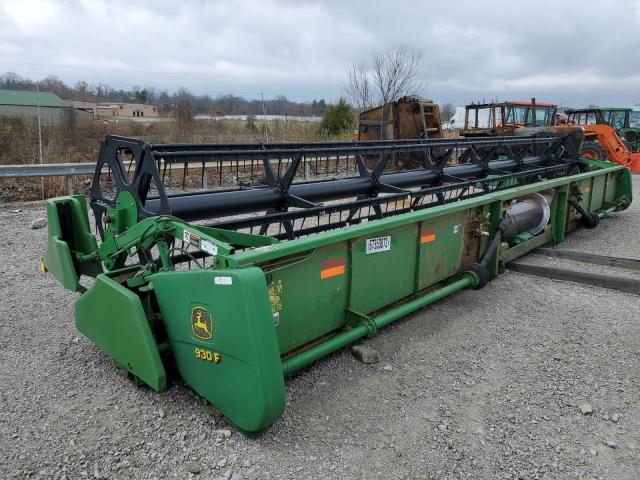 Salvage cars for sale from Copart Lawrenceburg, KY: 2002 John Deere 930 Header