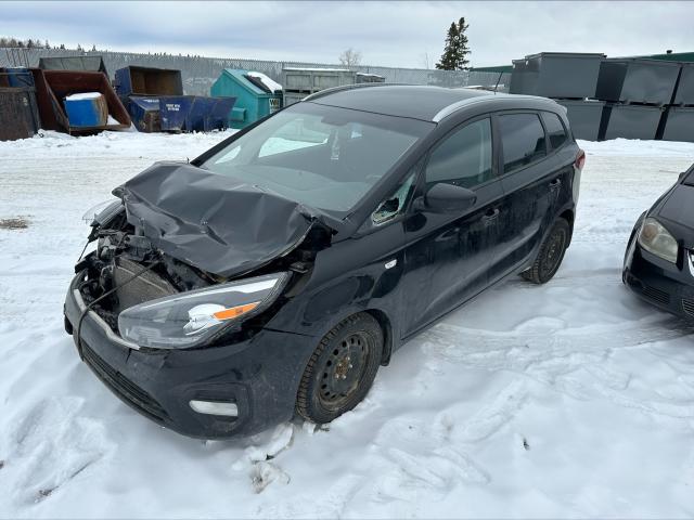 KNAHT8A35H7188144 KIA Rondo