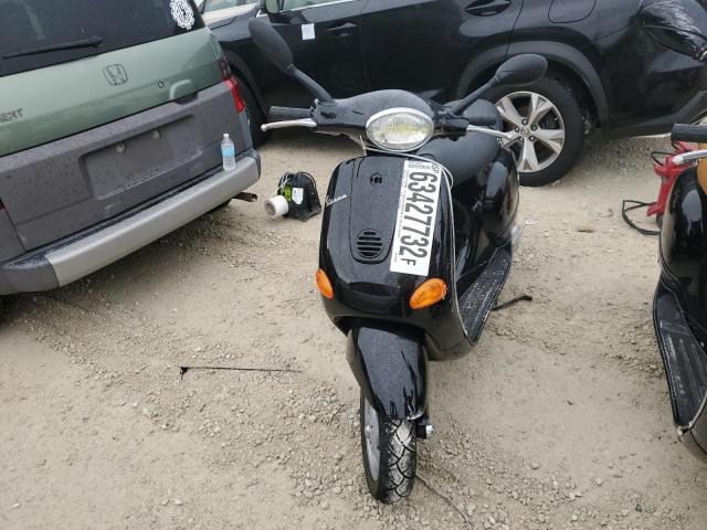 2004 VESPA M198F ZAPM198F145009860