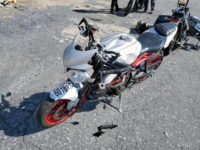 2015 TRIUMPH MOTORCYCLE STREET TRI SMTL03NE1FT686884