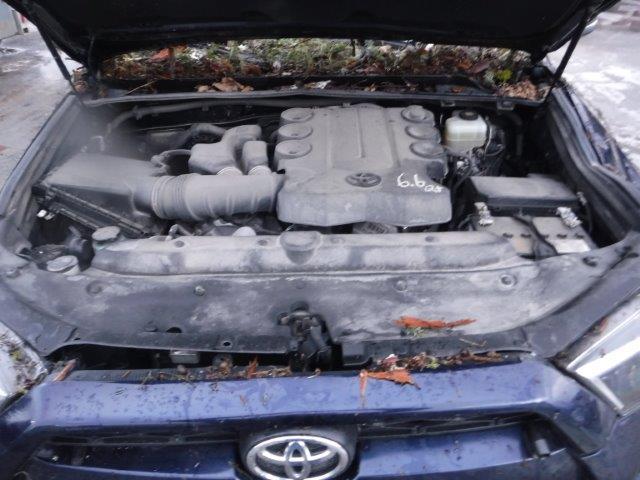 2017 TOYOTA 4RUNNER SR JTEBU5JR1H5473584