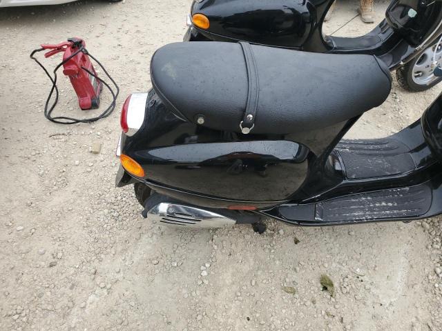 2004 VESPA M198F ZAPM198F145009860