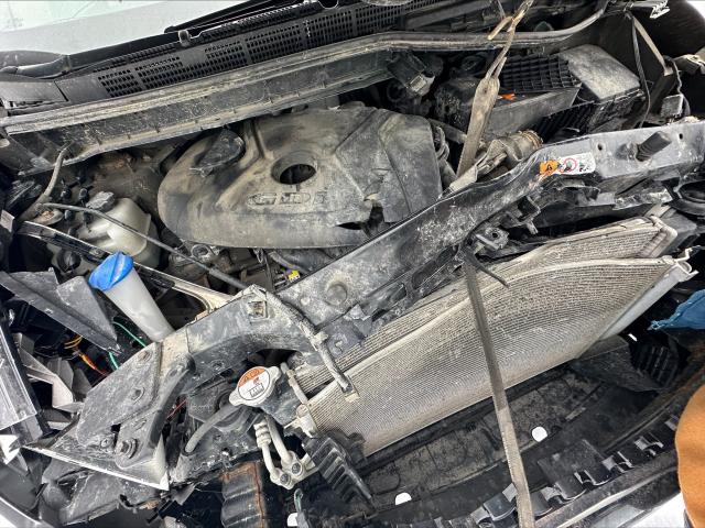 KNAHT8A35H7188144 KIA Rondo