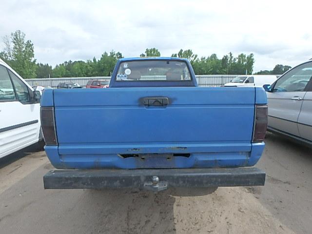 1987 toyota pickup blue