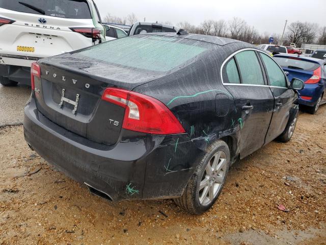 Седани VOLVO S60 2016 Чорний